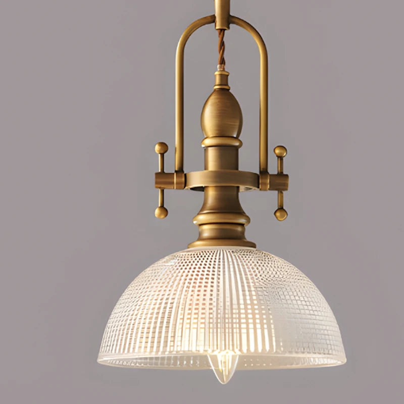 Lustre Aurélie en verre transparent avec finition laiton doré