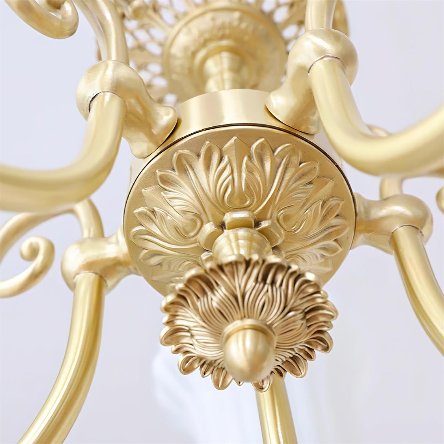 Lustre Vivienne en laiton, abat-jour en verre cannelé avec bras ornés