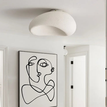 Plafonnier LED Camille en résine Wabi Sabi