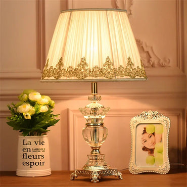 Lampe de table LED en cristal, style rétro, pour chambre à coucher et salon