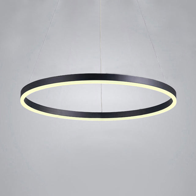 Lustre LED multianneau Madeleine en noir
