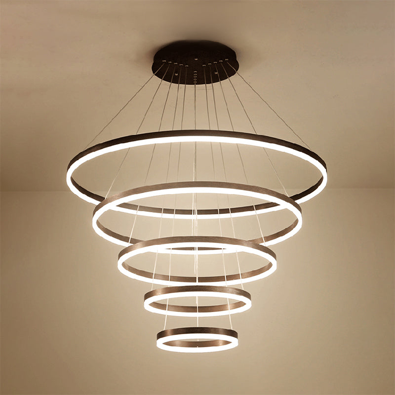 Lustre LED multianneau Madeleine en noir