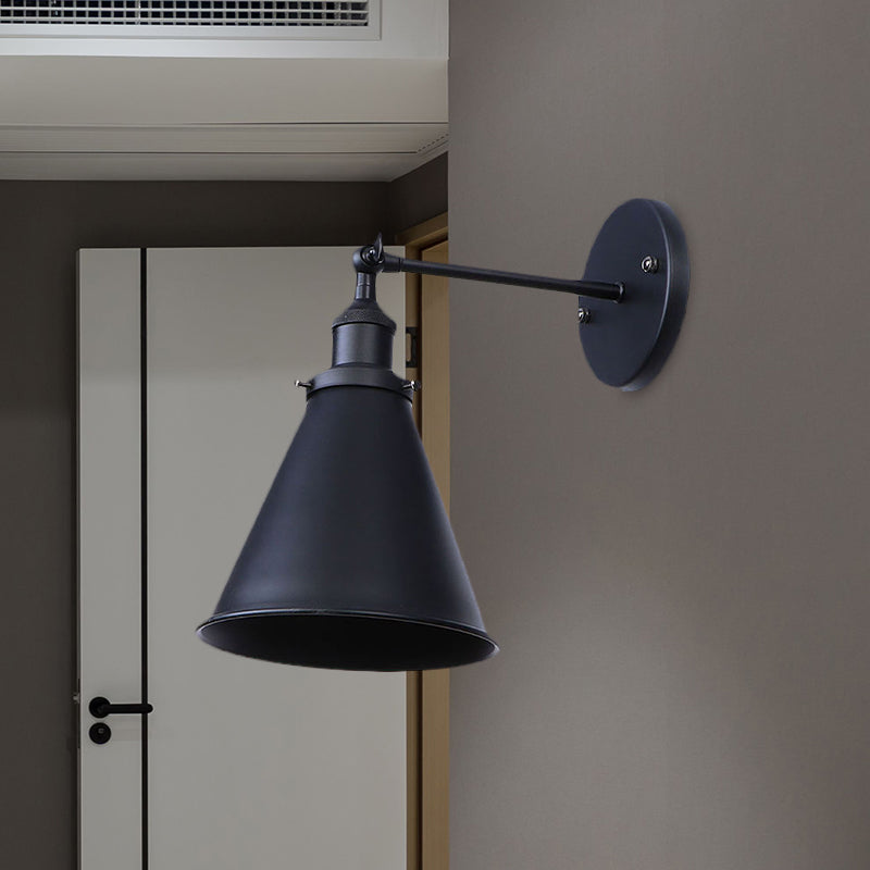 Rowan Farmhouse Outdoor Wall Sconce