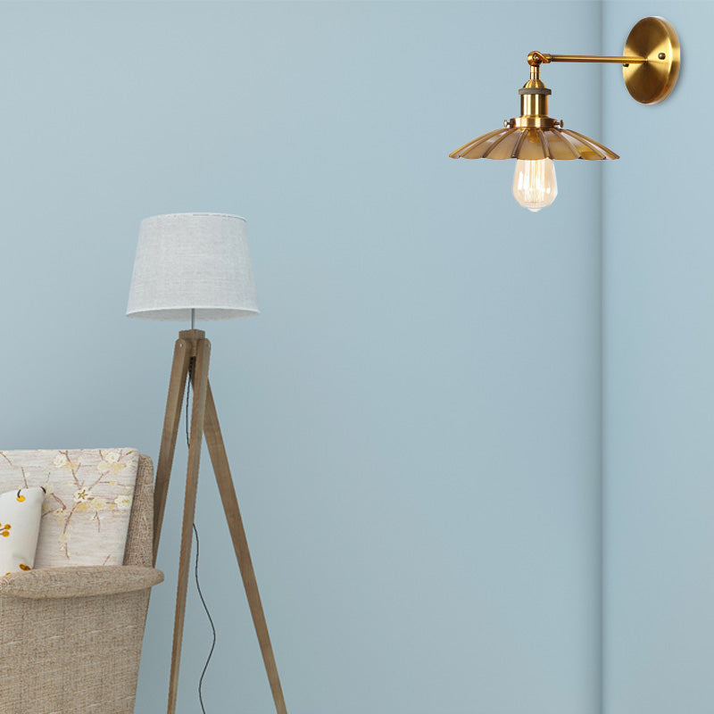 Mathilde Vintage Scalloped Rotatable Wall Lamp