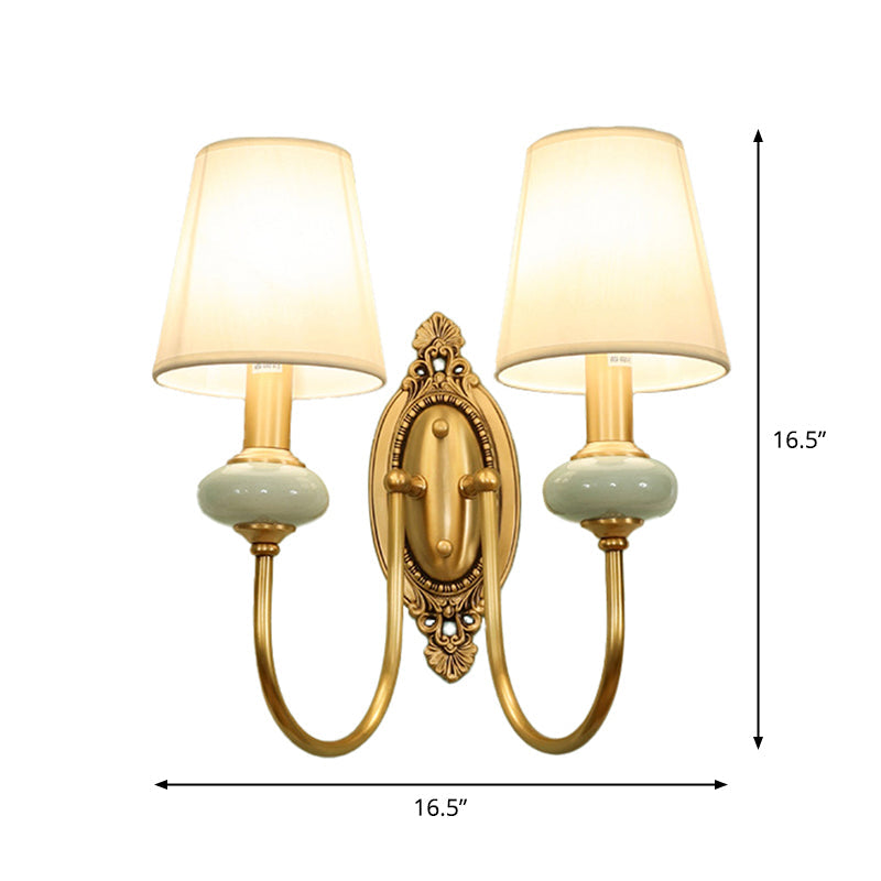 Applique murale Marianne Gold Swoop avec abat-jour conique et faux jade