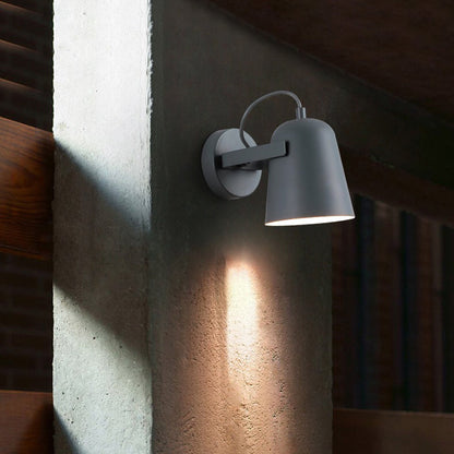 Applique murale pivotante Sophie Nordic Bell avec abat-jour en métal