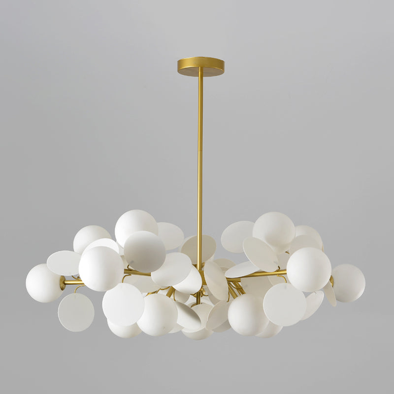 Lustre Élise Sphère en Laiton avec Verre Laiteux et Design Multi-Cercles