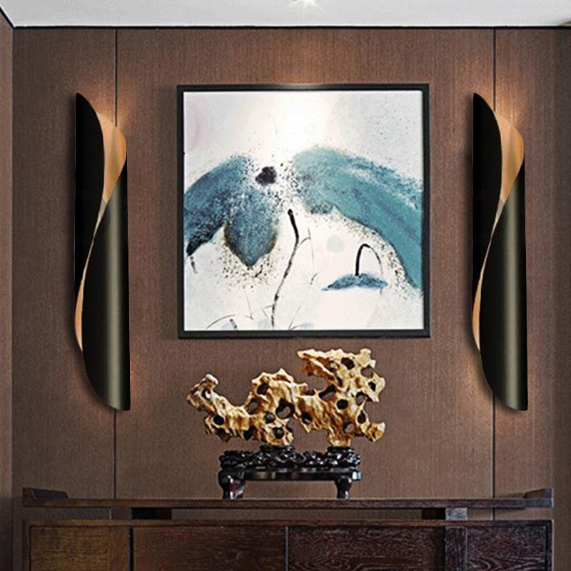 Élise Dual Beam Rolling Wall Sconce Light