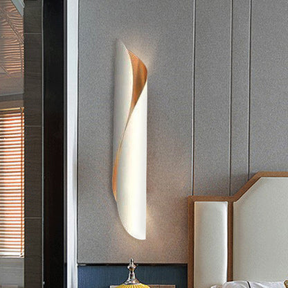 Élise Dual Beam Rolling Wall Sconce Light