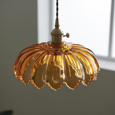 Plafonnier Isabelle Scalloped Glass Flower