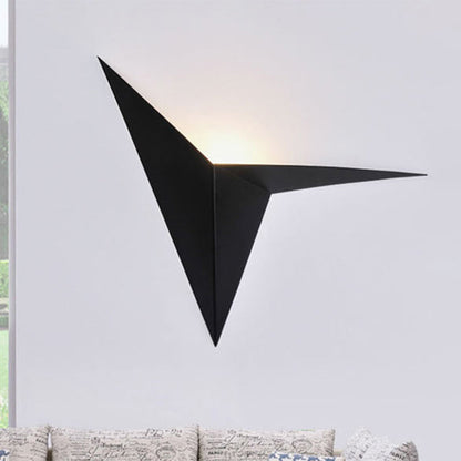 Applique murale LED Adélie Polygon noir/blanc moderne