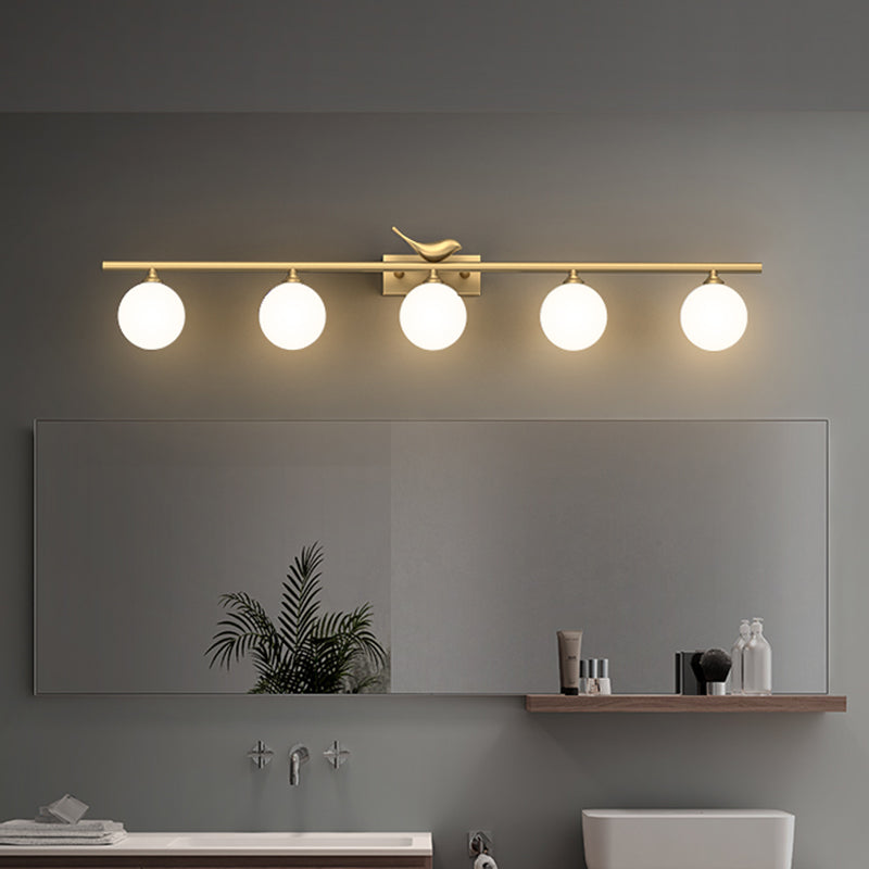 Applique de salle de bain Clémence Ball avec verre opale et décor oiseaux