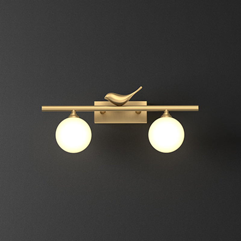 Applique de salle de bain Clémence Ball avec verre opale et décor oiseaux