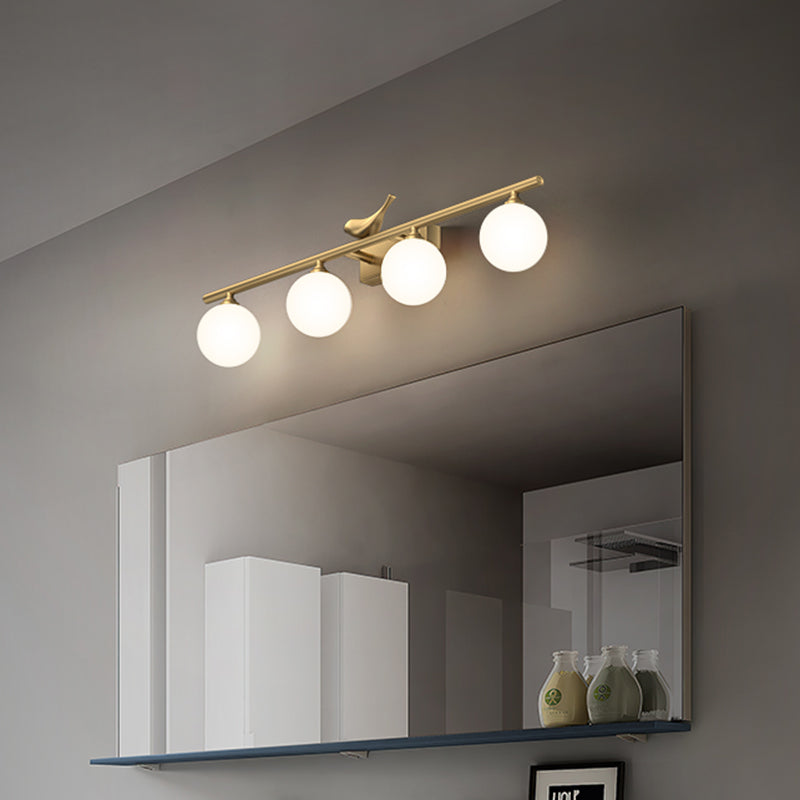 Applique de salle de bain Clémence Ball avec verre opale et décor oiseaux