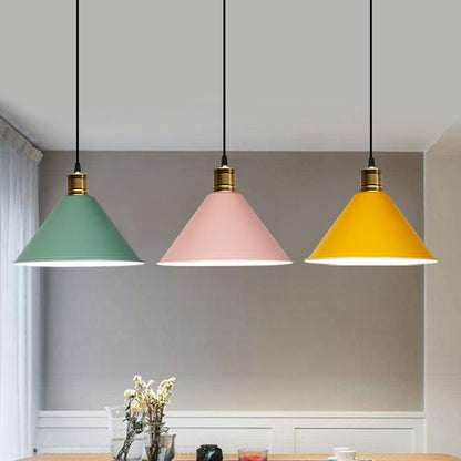 Suspension nordique conique Elise, lampe suspendue moderne et colorée