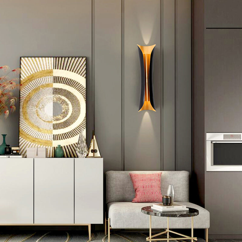Applique murale Anais Modern Curl en métal