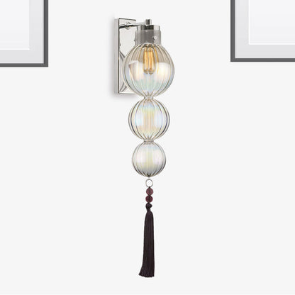 Applique murale Vivienne Sphere avec abat-jour en verre et nœud à pompon