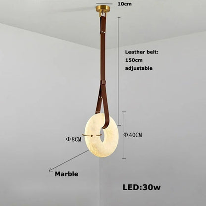 Pendentif de ceinture en albâtre et cuir Brigitte
