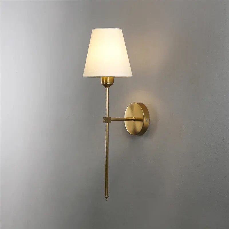 Applique murale Lucienne à abat-jour en tissu au design linéaire et moderne
