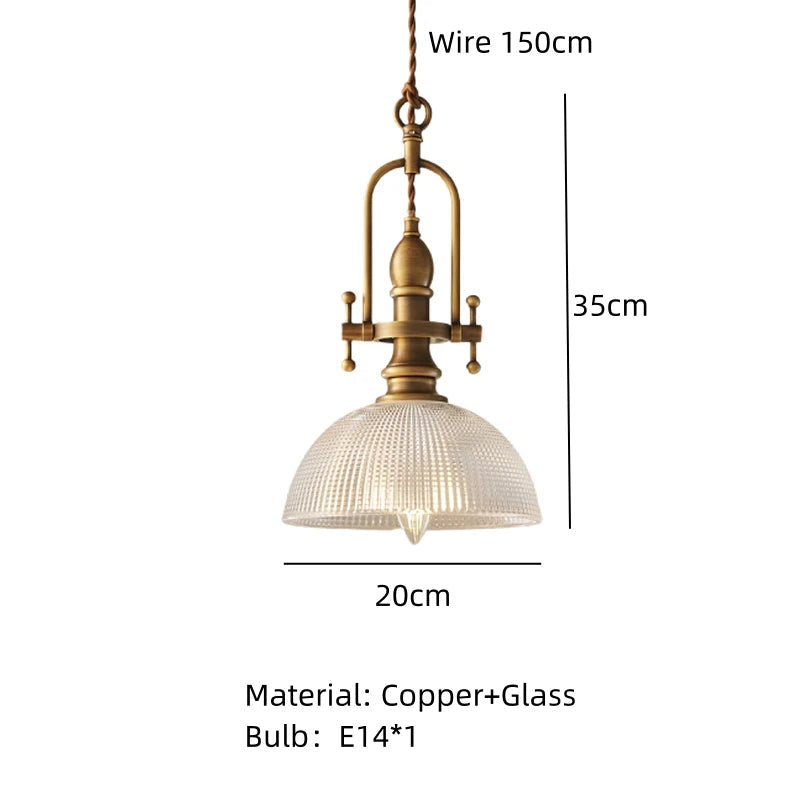 Lustre Aurélie en verre transparent avec finition laiton doré