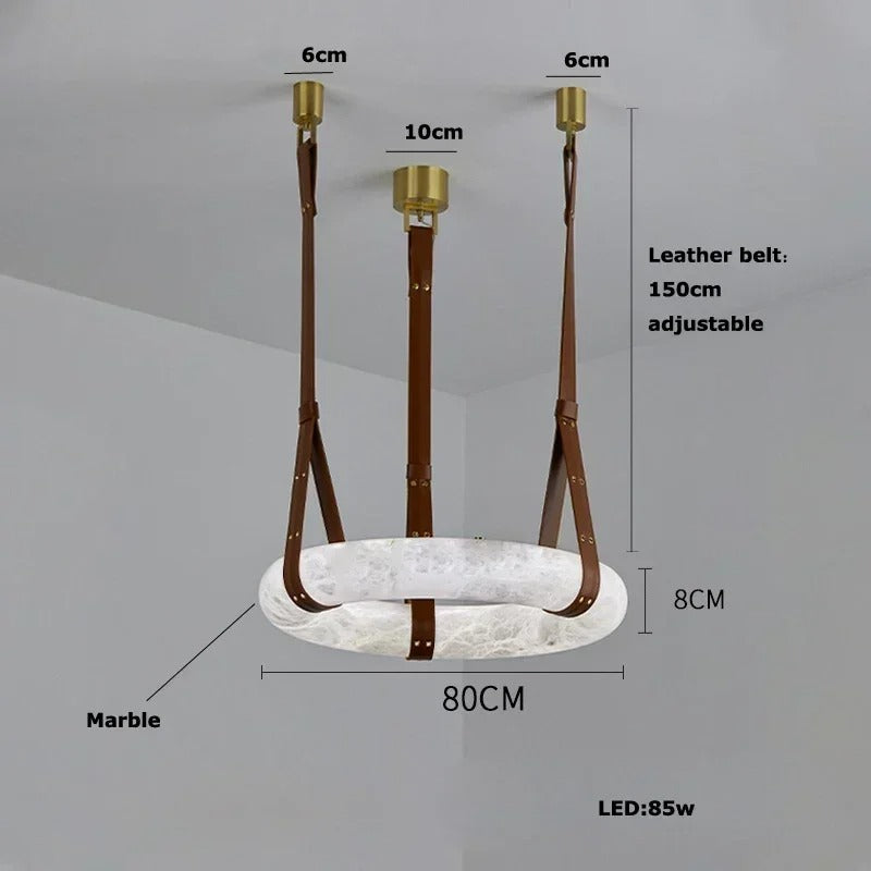 Pendentif de ceinture en albâtre et cuir Brigitte