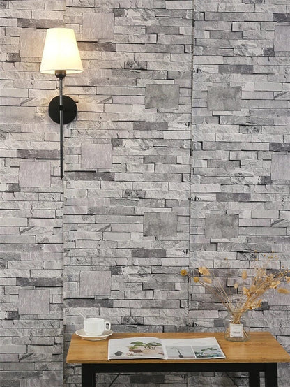 Applique murale Lucienne à abat-jour en tissu au design linéaire et moderne