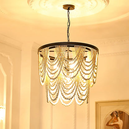 Lustre Margaux en perles de bois, élégance rustique avec cadre noir mat