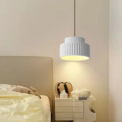 Plafonnier LED en résine nervurée Camille, style nordique