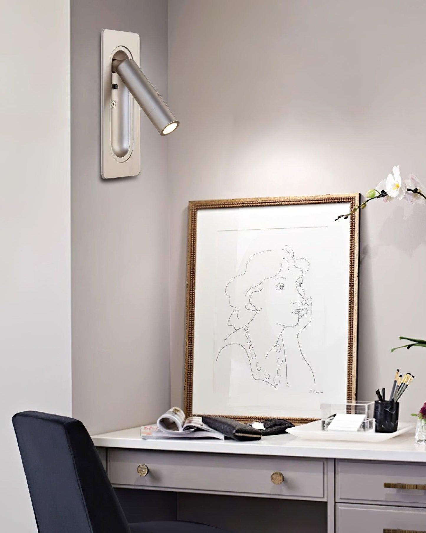 Isabelle Bedside LED Wall Lamp – 360º Directional Reading Light