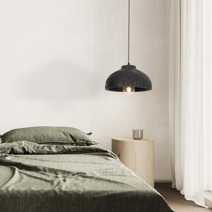 Suspension Sophie Blackwood en résine imitation bois