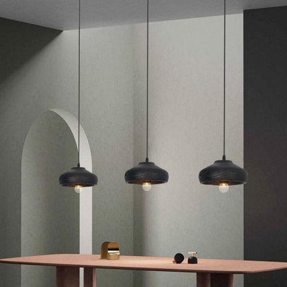 Suspension Sophie Blackwood en résine imitation bois