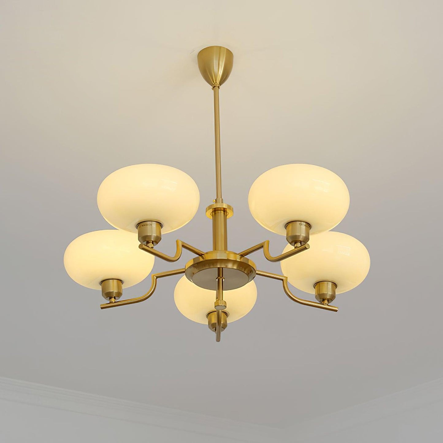 Geneviève Deco Chandelier