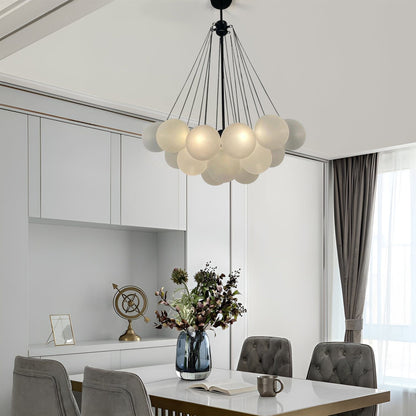 Inès Minimalist Frosted Globe Chandelier