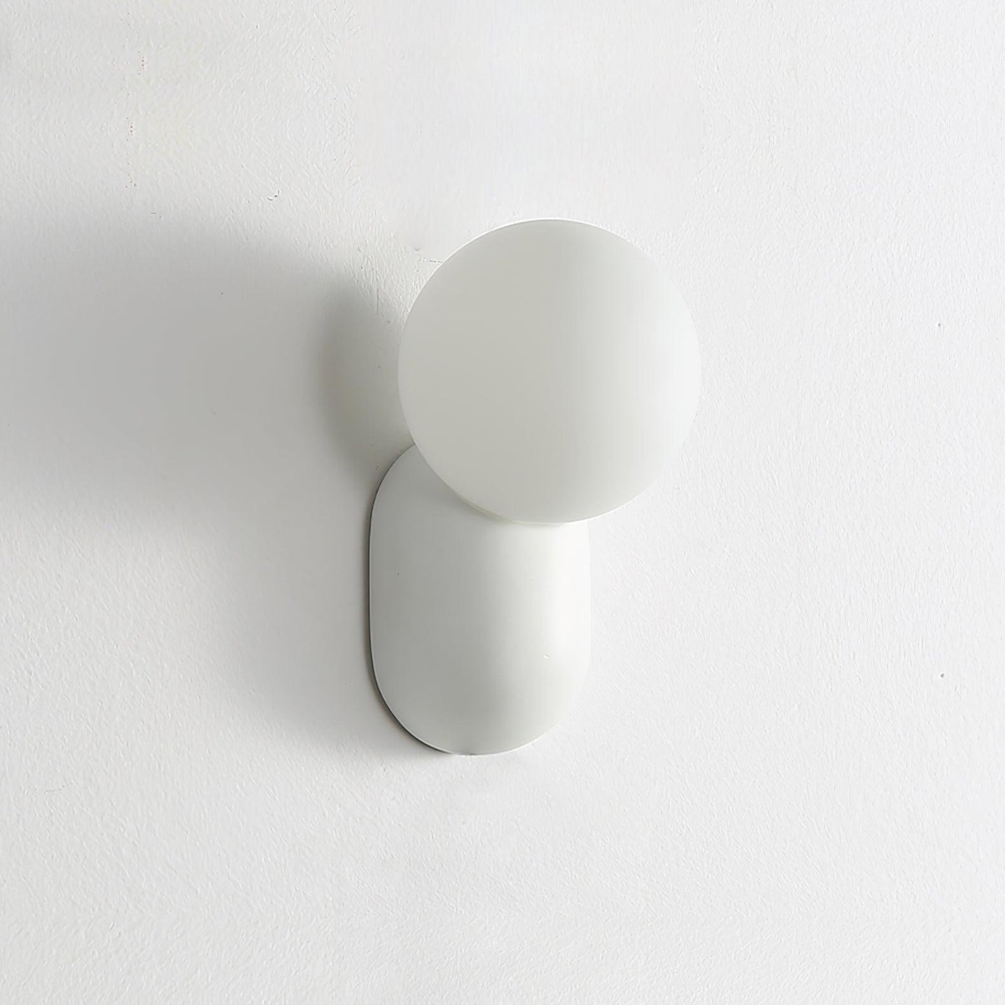 Aurélie Applique Murale Cantilever Résine et Verre Éclairage Décoratif