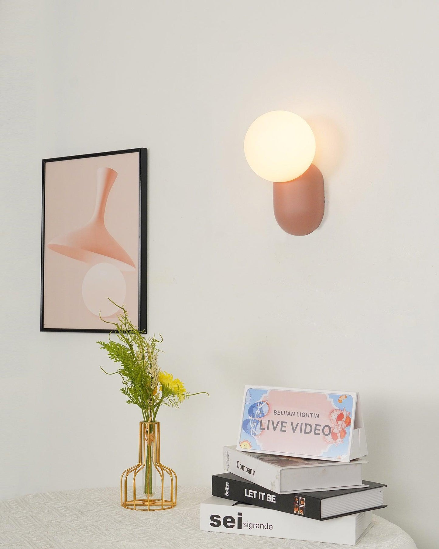 Aurélie Applique Murale Cantilever Résine et Verre Éclairage Décoratif