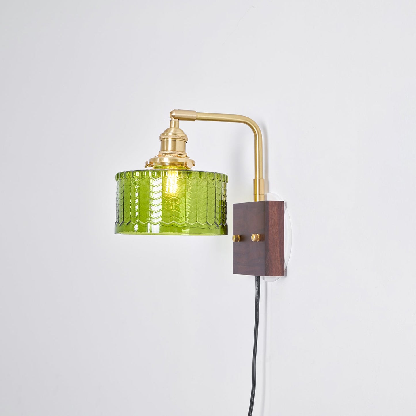 Applique murale enfichable Camille Cavella avec verre écaillé vert et transparent