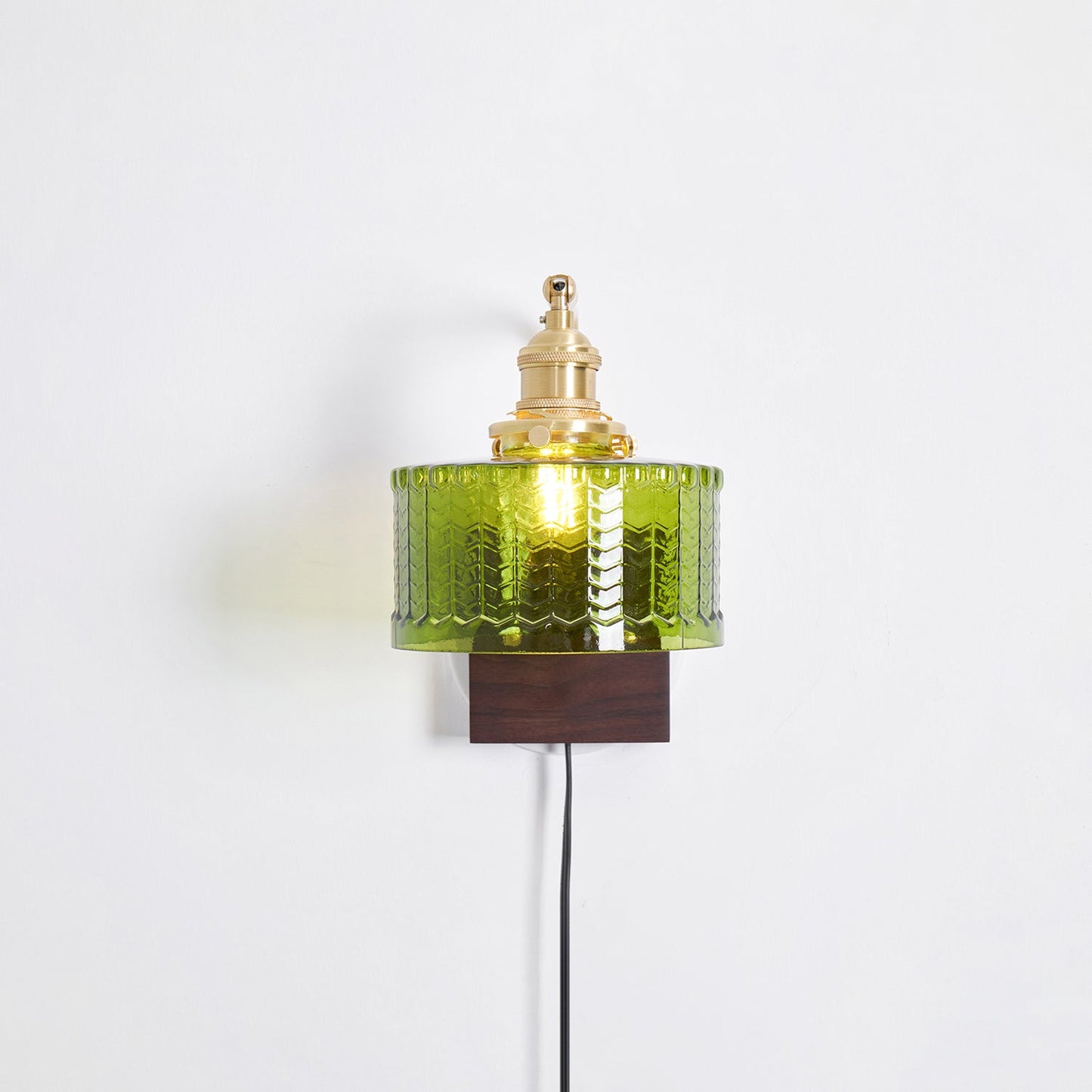 Applique murale enfichable Camille Cavella avec verre écaillé vert et transparent