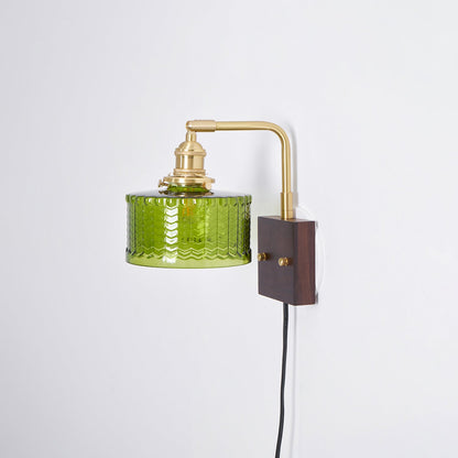 Applique murale enfichable Camille Cavella avec verre écaillé vert et transparent