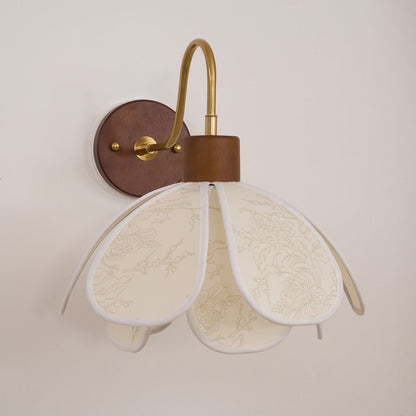 Docos Ciena Petal Applique Murale Luminaire Élégant en Métal et Tissu