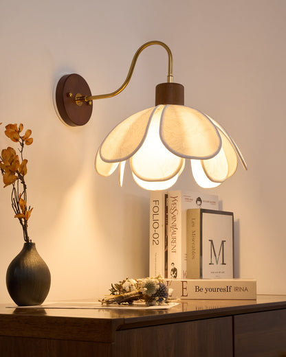 Docos Ciena Petal Applique Murale Luminaire Élégant en Métal et Tissu