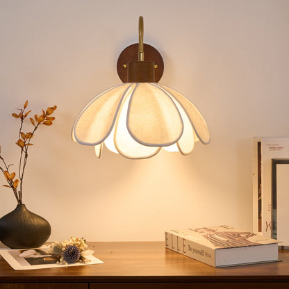 Docos Ciena Petal Applique Murale Luminaire Élégant en Métal et Tissu