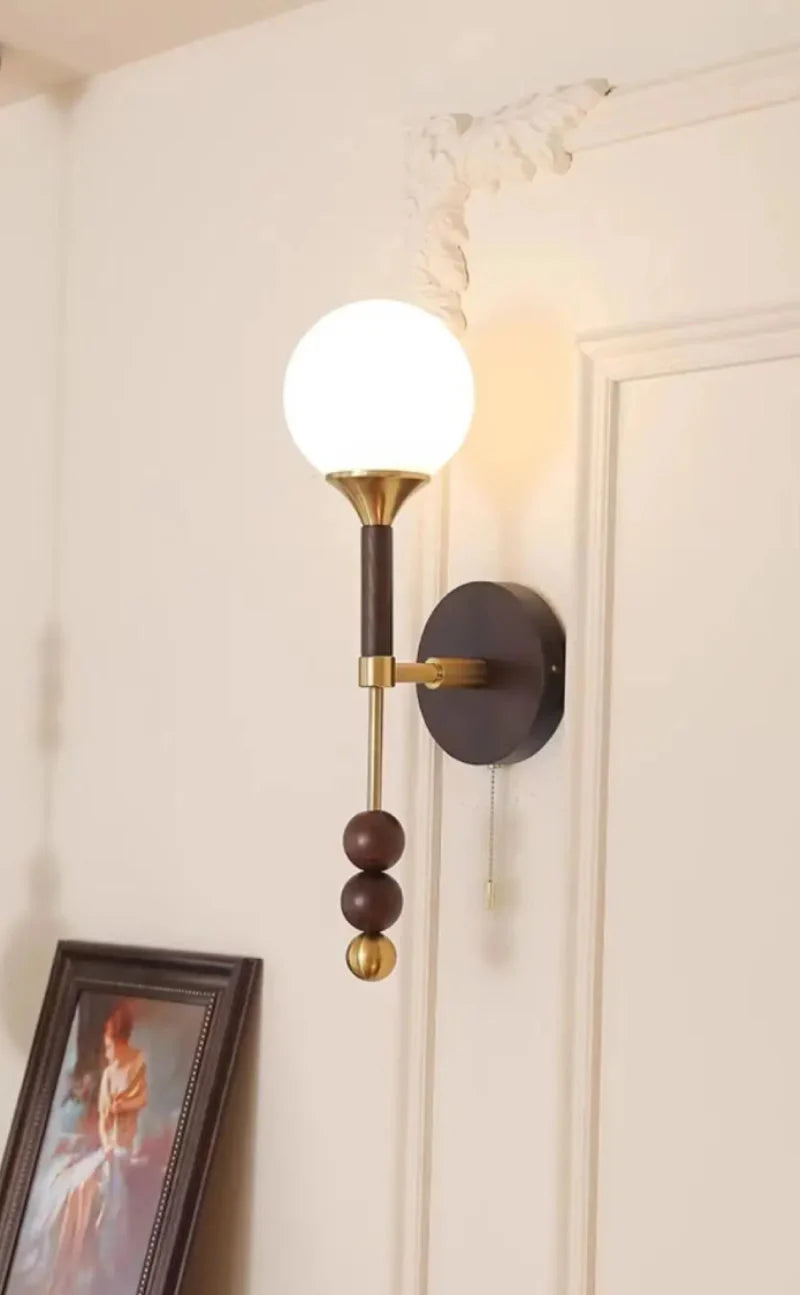 Applique Murale Globe en Bois et Verre Camille Colonia