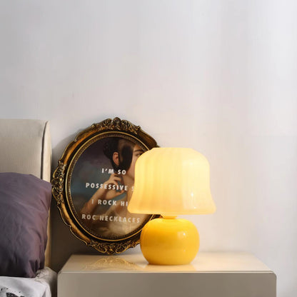 Lampe de Table Giulia Crème Champignon avec Abat-jour en Verre Émaillé