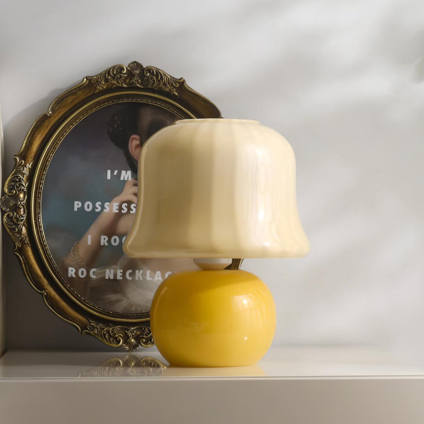 Lampe de Table Giulia Crème Champignon avec Abat-jour en Verre Émaillé