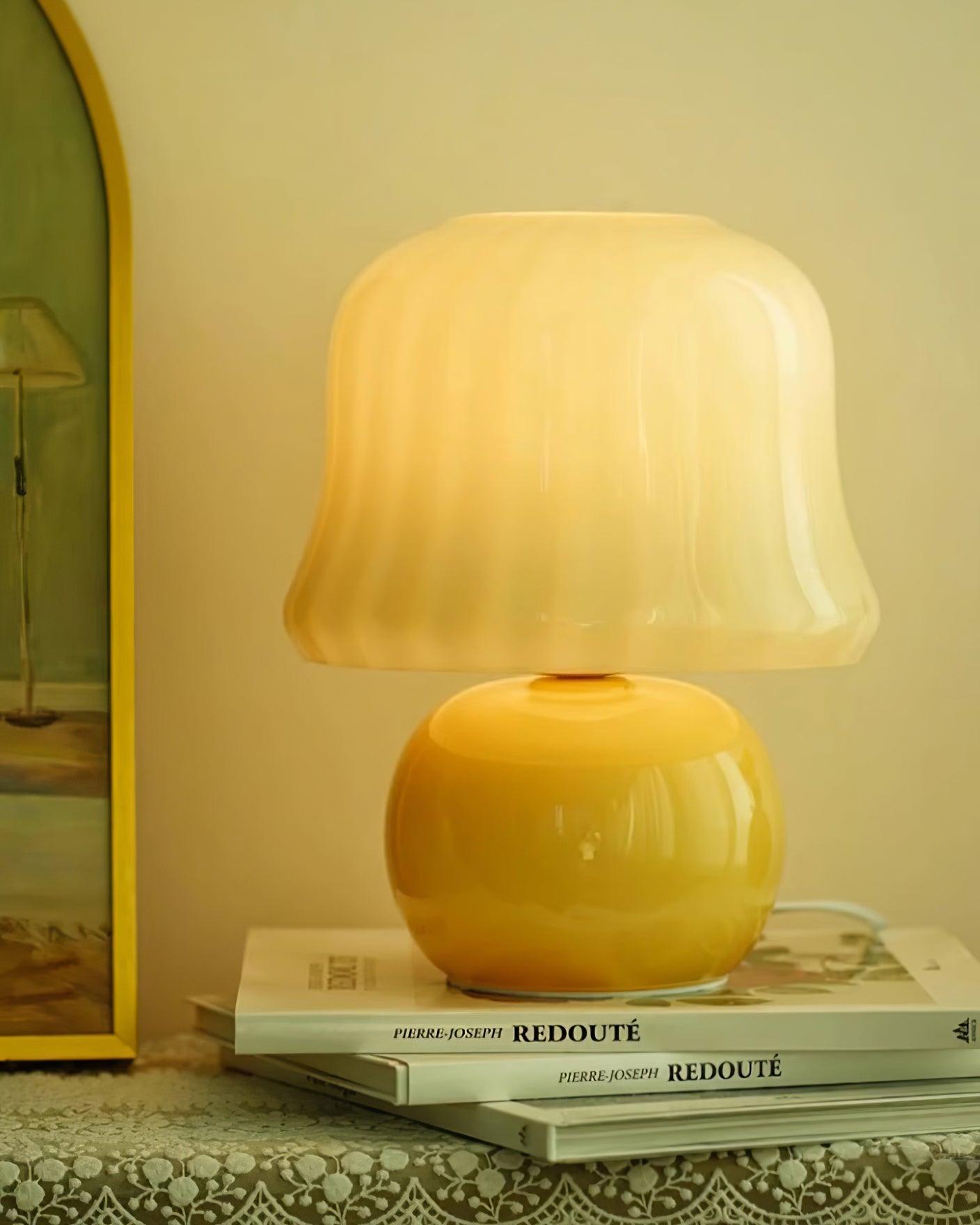 Lampe de Table Giulia Crème Champignon avec Abat-jour en Verre Émaillé