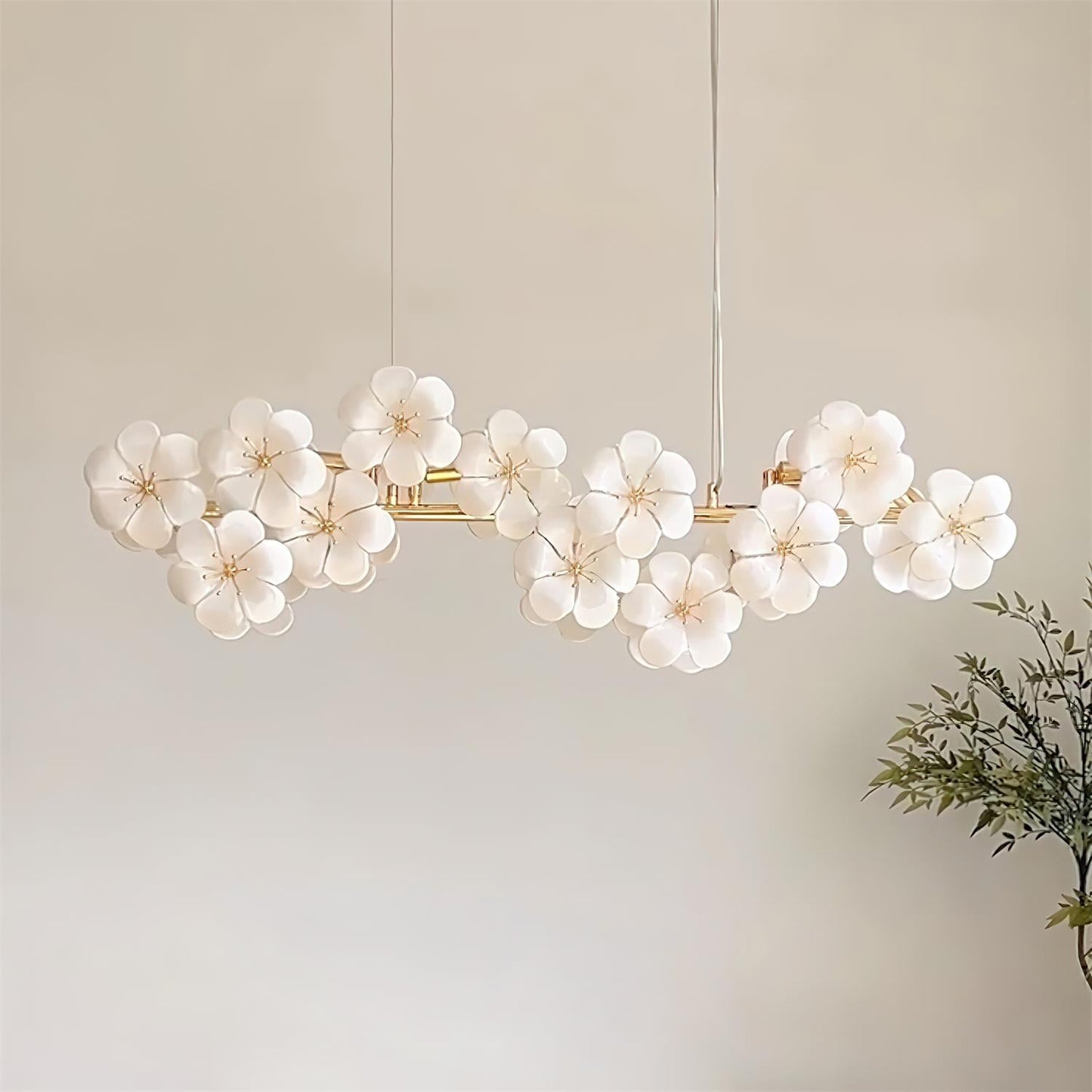 Lustre Léonie Fleurs, Délicates Fleurs en Verre avec Tiges Dorées