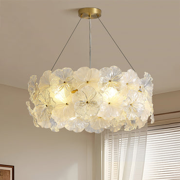 Lustre floral Élodie, pétales en verre texturé et monture en laiton
