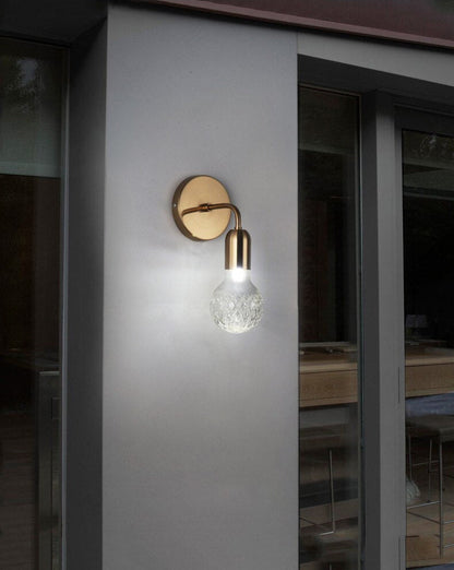Élodie Metal LED Wall Light Modern Down Straight Sconce Lamp