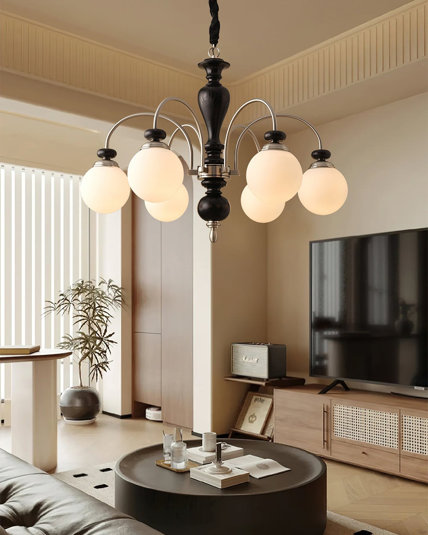 Sabrina Guillerme Chandelier