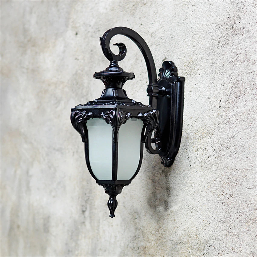Applique murale d'extérieur Vivienne Retro Bronze